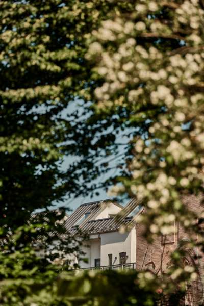 Von Unterrichtsräumen zu neuen Häusern mit Stahlfassaden und Stahldächern, Dannebrogsgade 43, 9000 Aalborg, Dänemark